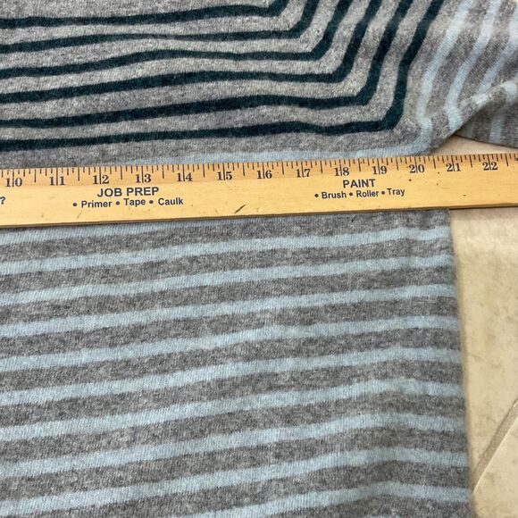 Celtic & Co 100% Lambs Wool Sweater women’s Size M gray Green blue stripes - Picture 7 of 11